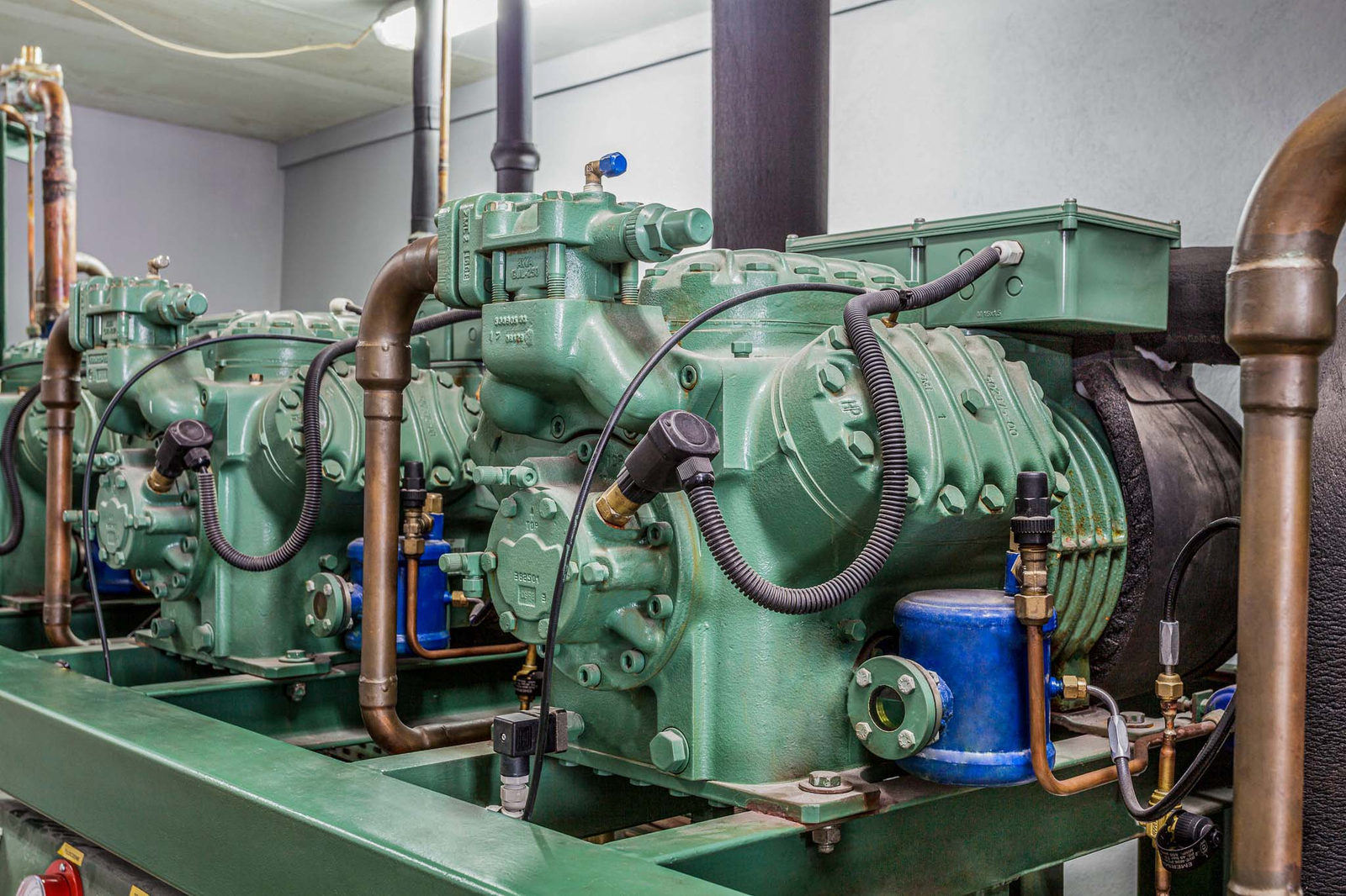 Commercial refrigeration compressors